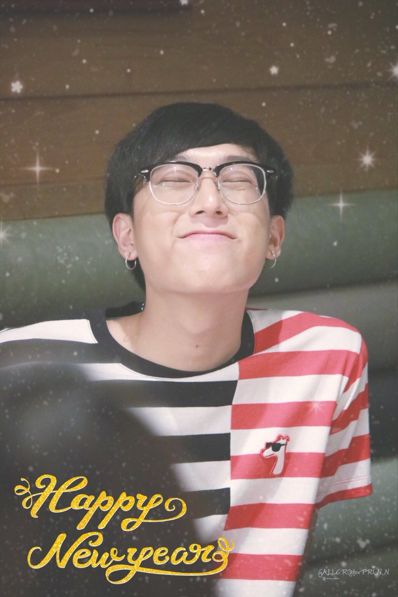 meawmeaw30's tweet photo. Happy New Year 2020 นะครับเจ้าชาย @Princhwp แม่ๆ ขอให้ปริญญ์มีความสุข สุขภาพแข็งแรง Happy Happy ตลอดปี ตลอดไปนะครับ #PrincessOfPrin #PrinChatchawit #ทีมแม่ภูธรของปริญญ์ #ทีมแม่ที่โคราช #happynewyear2020 https://t.co/tGlrpIZEpg