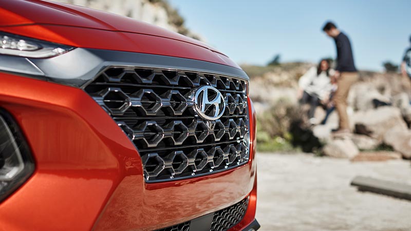 MirakAutomotive's tweet photo. Want some extra power in your 2020 Hyundai Santa Fe? The available 2.0-liter turbocharged engine allows your new Santa Fe to generate up to 235 horsepower and 260 pound-feet of torque. https://t.co/rMcKBU94PG