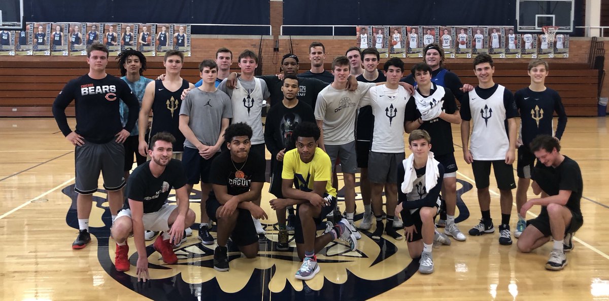 gpsbasketball's tweet photo. Alumni in the house today... https://t.co/lCvn0uzTCV