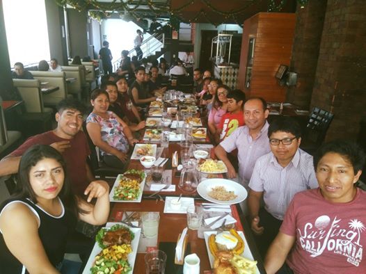 MicrodevPeru's tweet photo. En Microdev compartimos un almuerzo de fin de año, con todos nuestros colaboradores, para celebrar un exitoso 2019. Desde Microdev les enviamos nuestros mejores deseos para el 2020.
  #Feliz2020 #FelizAño #31Dic https://t.co/oJtKX96ORu