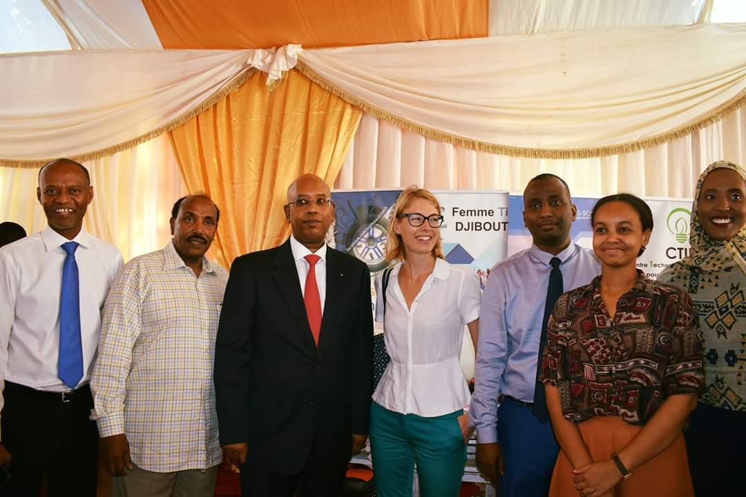 DjiboutiTechHub's tweet photo. BEST OF 2️⃣0️⃣1️⃣9️⃣ en 📷 ⤵️
▶️Février 2019: Retour sur la participation aux journées "Portes Ouvertes du Guichet Unique" organisée par l'Agence Nationale de la Promotion des Investissements.
#Bestof #CTID2019 #Djibouti #DoinBusiness #Tech253 #ActorsOfChange https://t.co/esPAEZUM5e