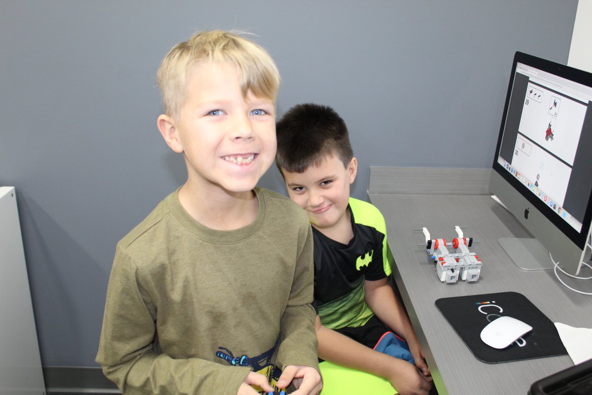 IcodeSouthlake's tweet photo. Battle of The Robots
#wintercamp #stemcamp #holidaycamps #funactivities #coding #tech #computer #events #southlake #texas #dfw #dallas #grapevine #keller #STEMdragons #dragons #WGESPTO #CESSouthlake #CSEdWeek #HourOfCode ⁦#Carrollisd #StemEducation #Afterschoolprogram https://t.co/WBl7EpnhRi
