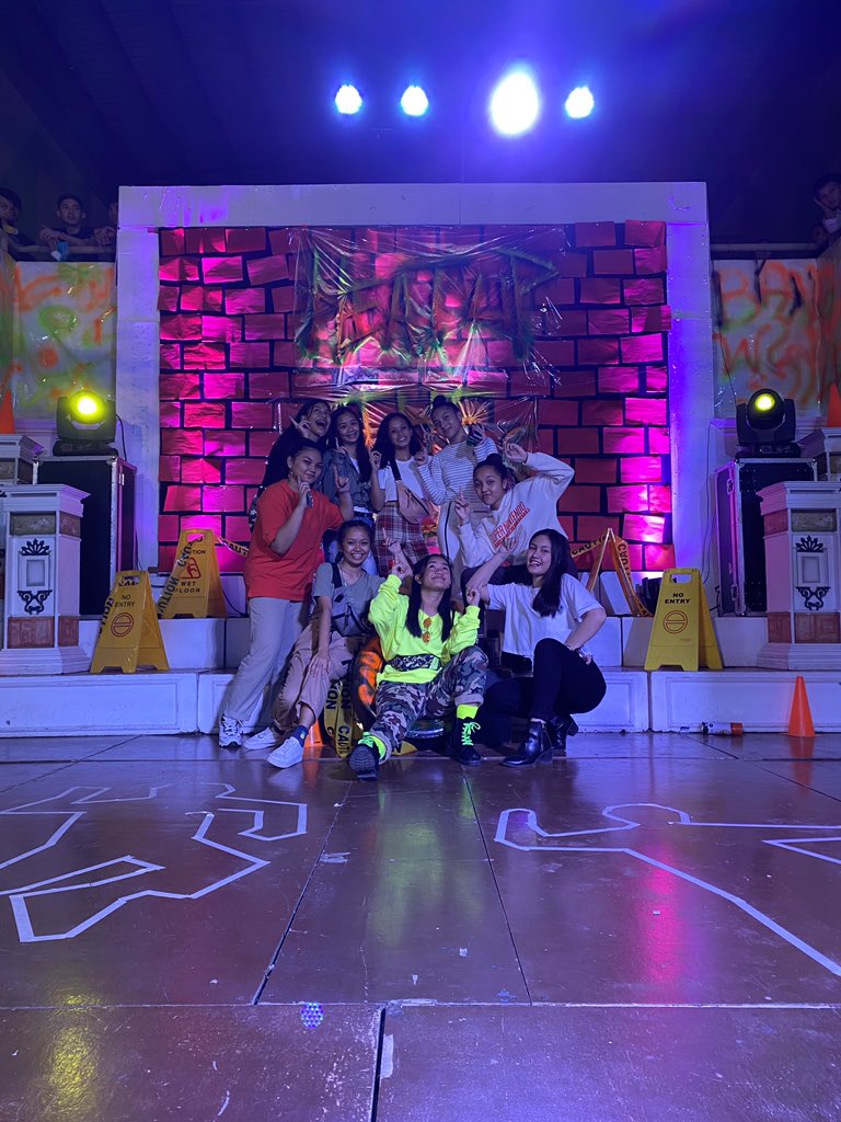 boyogyog's tweet photo. Happy New Year!!🥳❤️ we love u arriane💛 https://t.co/JvhvNBMAHO