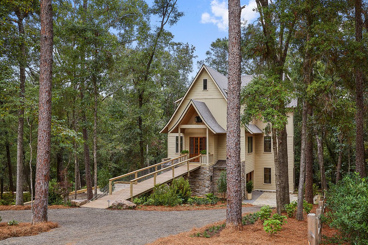 Design Gallery by Swift Supply is proud to be a sponsor of the 2019 The Mobile Bay Inspiration Home! Final tours are happening this Thursday – Sunday!

For more information visit mobilebaymag.com/inspiration-ho…

#SwiftSupply #BuildToLast #DesignGallery #mbinspirationhome