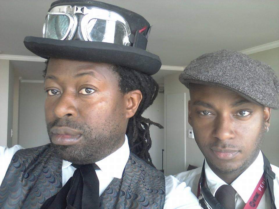 MadameAskew's tweet photo. Ah Dandy December, you just keep giving! In this case, two amazing gentlemen and artists behind @clockworkwatch. Thank you, Corey and Yomi, for sharing your wonderful vision both on and off the page!
#DandyDecember #dandy #dailydandy #steampunk https://t.co/nGuJIM9eVa