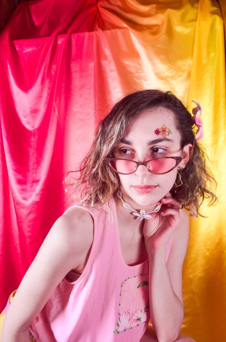 thedogluvr's tweet photo. my first @rachminick photoshoot, i’m so honored 😸💋💃🏼🧶🐯🐙🌸🌺🍊🍋🍣 https://t.co/8yPdSVqU45