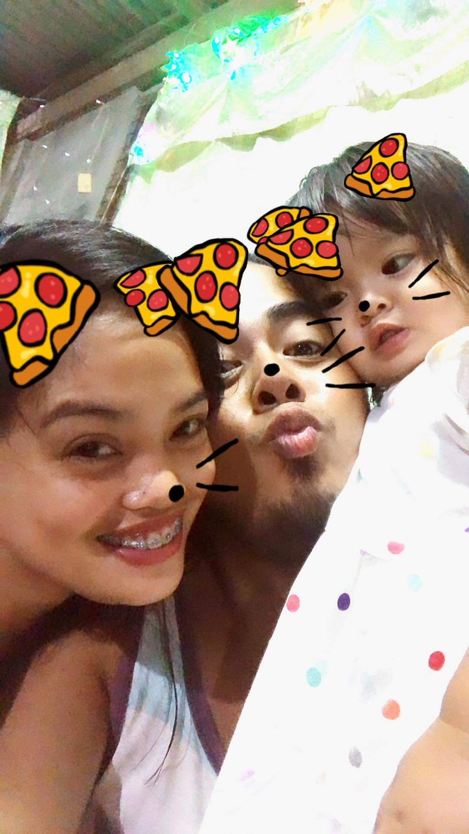 chellerza's tweet image. happy new year!
i hope you do what u promised ;) 
labyuu daddy!