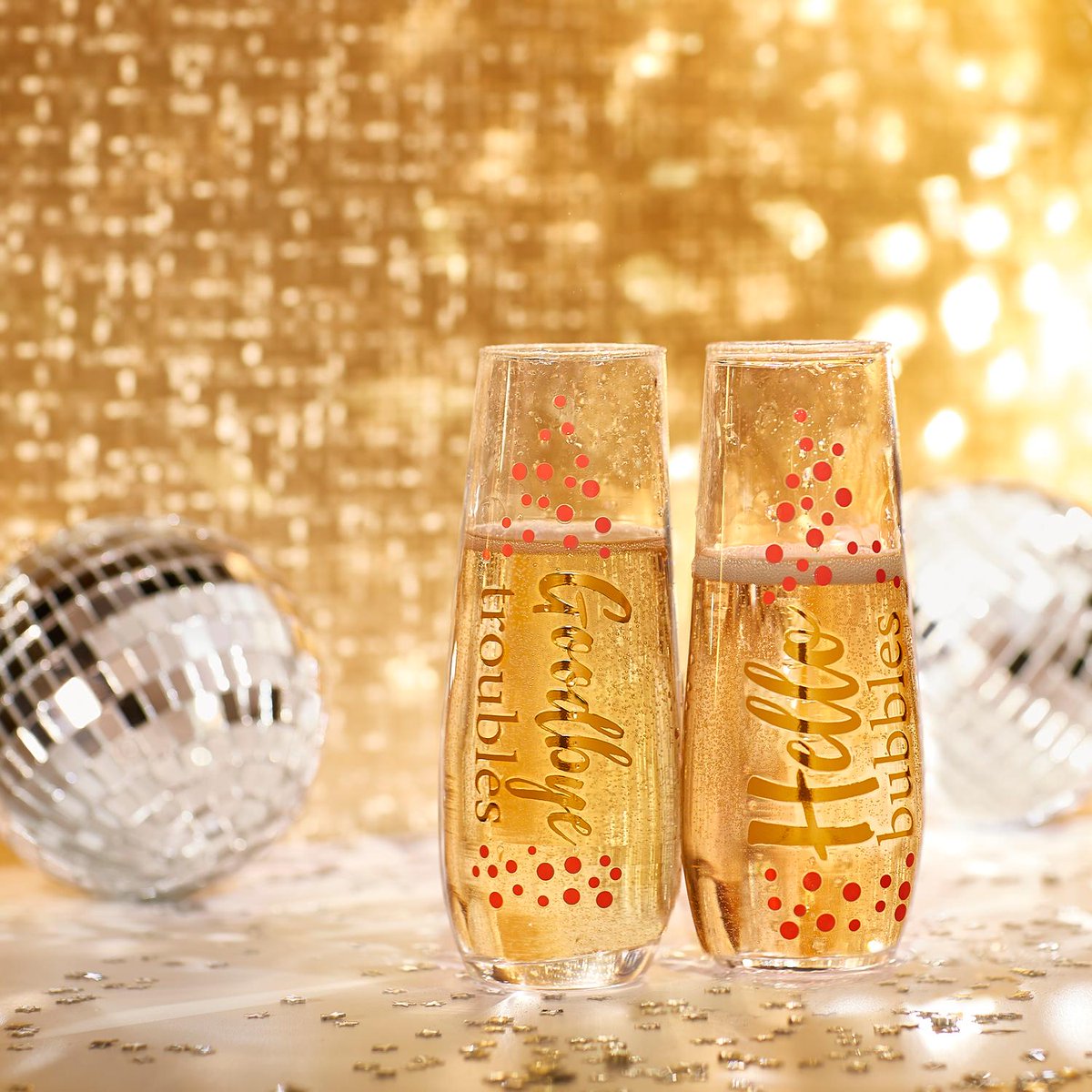 Cheers! Close out the year in style with your nearest &amp; dearest.