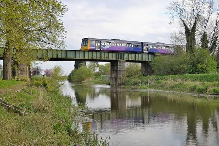 Northern_Travel's tweet image. Excellent news via @Rail_Photter that, bounce, screech, thud, wallop, clunk, boing.

142004,011,013,018,023,035,036,041,043,045,047,051,055,058,061,065,068,070,071,078,087,090,094,095 will stay in service until 31/5/2020 👍

#Railbus Travel