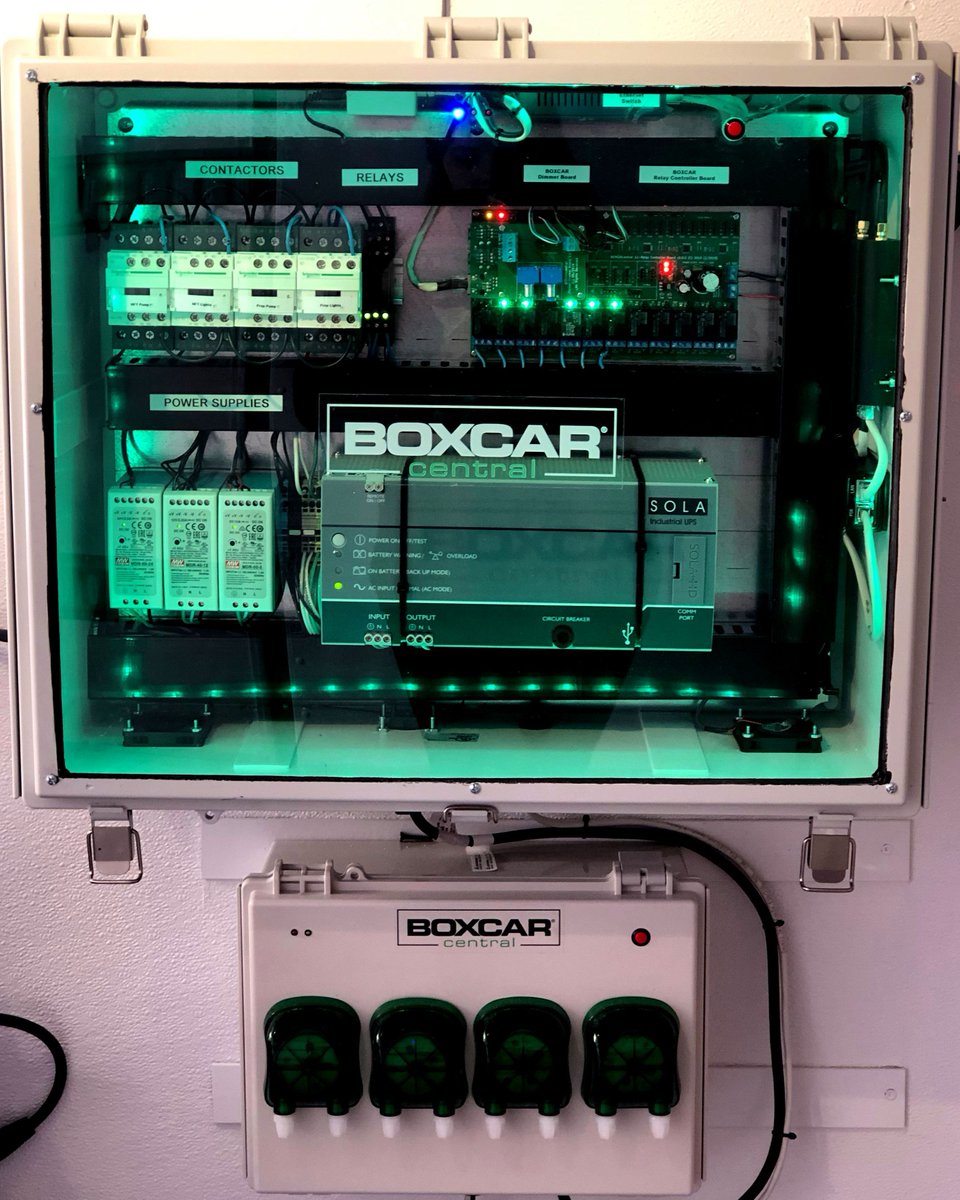 teamboxcar's tweet photo. ~360,000 cubic feet!! The total volume of indoor farming space we have automated and controlled in 2019! @VerticalRoots1 plants live their best life everyday!🔌⚙🔗📱
#boxcarcentral #automatedenvironment #agtech https://t.co/YdRXCix6Ty