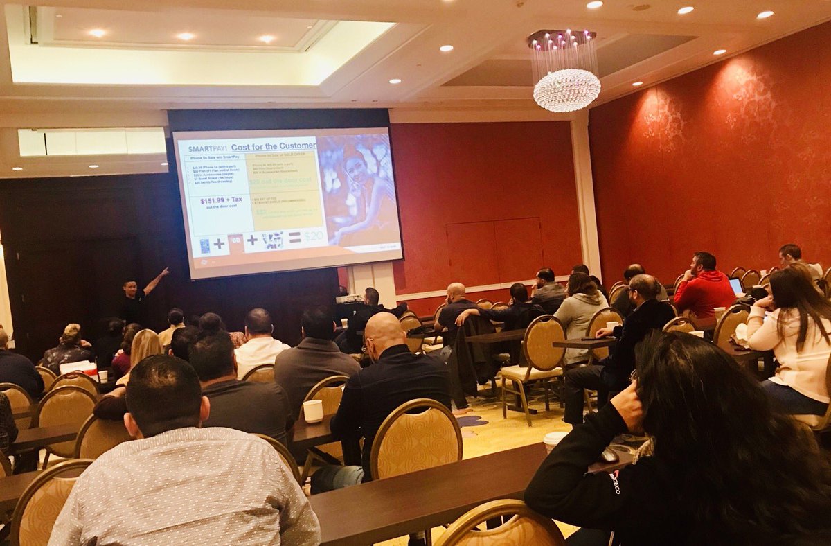 Sharing a few unposted flashbacks of 2019! ✨ #SmartPay #Memories #MarcecoSummit #TKPowerPose 🕺🏽