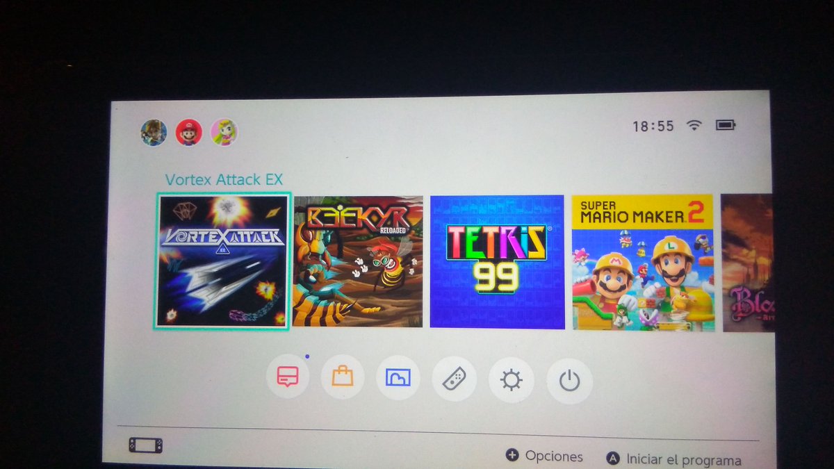 ElArcadio1's tweet photo. Despido el año completando al Beekyr con este Vortex Attack de mi querido @jaimedominguez. Larga vida a los Shoot'Em UPS!!! @KaleidoGames #VortexAttack https://t.co/uCTPXLbOJe
