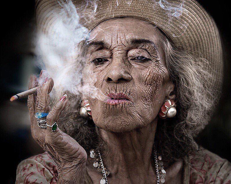 Juicylips900's tweet photo. So you mean Zulus and Venda people have nothing to beef about since the is no song of the year #Songoftheyear2019 https://t.co/6fDpfaMmi3