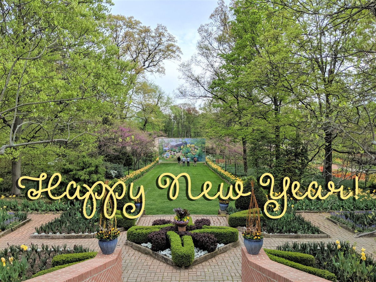 It's been a great year! We are ending it the same way as we began - by looking to the future! So excited for everything coming in 2020! #happynewyear2020