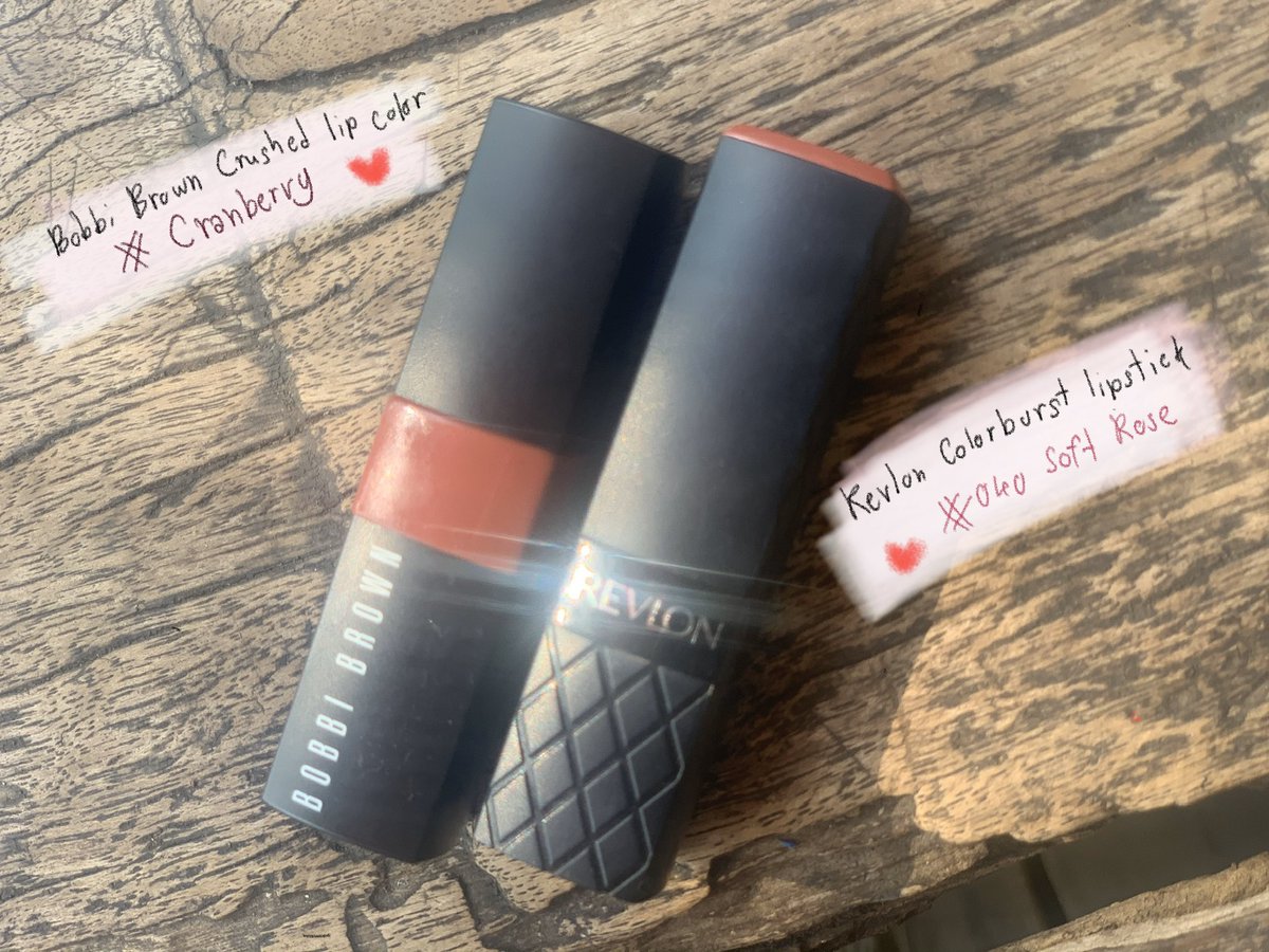dailypitchy's tweet photo. #MLBB bobbi brown crushed lip #cranberry vs revlon colorburst #softrose คือแอบใช้แทนกันได้อยู่เด้อออ เรฟล่อนคือถูกและดีที่แท้ ราคาหลักร้อย เนื้อลื่น ทาง่ายทั้งคู่ เบลนๆยิ่งธรรมชาติ ให้ความชุ่มชื้นได้ดี แต่bobbi จะอมน้ำตาลกว่า revlonจะออกชมพูกว่าจ้า #รีวิว https://t.co/NZQGTNfEw5