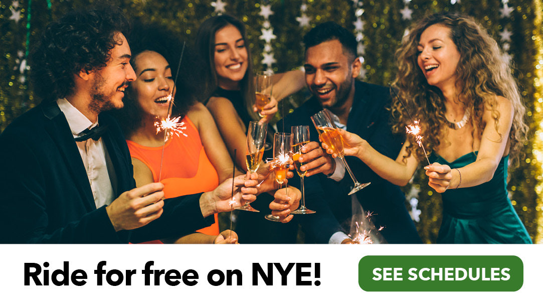 TPSAux22Div's tweet photo. If you are going out for #NewYearsEve, plan a safe ride. TTC and GO Transit are offering #FreeService after 7pm! There are ZERO excuses to get behind the wheel #impaired. #DontDrinkAndDrive #HappyNewYear https://t.co/GA2m2r2xAJ