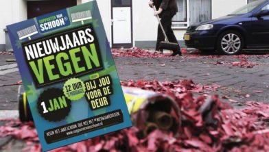 Morgen gaan we weer Vuurwerkvegen met <a href="/TielTipTop/">Tiel Tip Top</a>. Om 12:00uur ‘s middags pakken we de bezem en maken we onze straten weer schoon. Doe mee. Afval inleveren kan op de Rozenstraat 45 of op wo 08-01 op de P-plaat bij Theole.