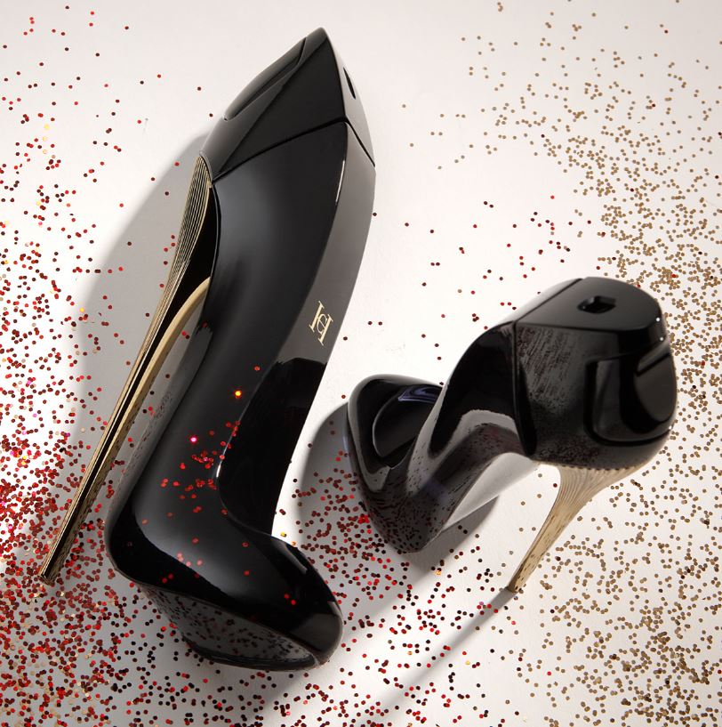 All dressed up and ready to ring in 2020 🎊bit.ly/2PIodMA