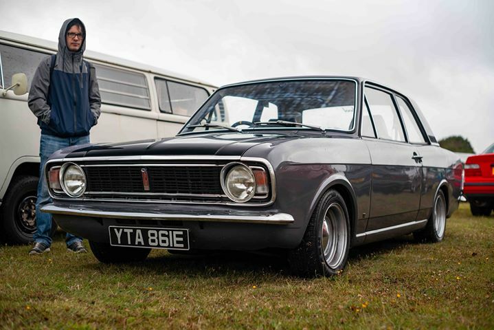 OhsoretroEvents's tweet photo. Simple, but so right. One from this years #OhSoRetroShow
25% off all merch using code ‘BoxingDay’ on https://t.co/pvkTdpnPAO
OhSoRetro Show - Sun 27th Sept 2020
📷: @mishibiro
#OhSoRetro #ClassicCar #ClassicCars #Retro #Retrocar #RetroCars #VintageCar #VintageCars #RaceCa… https://t.co/KYRiniH4RE