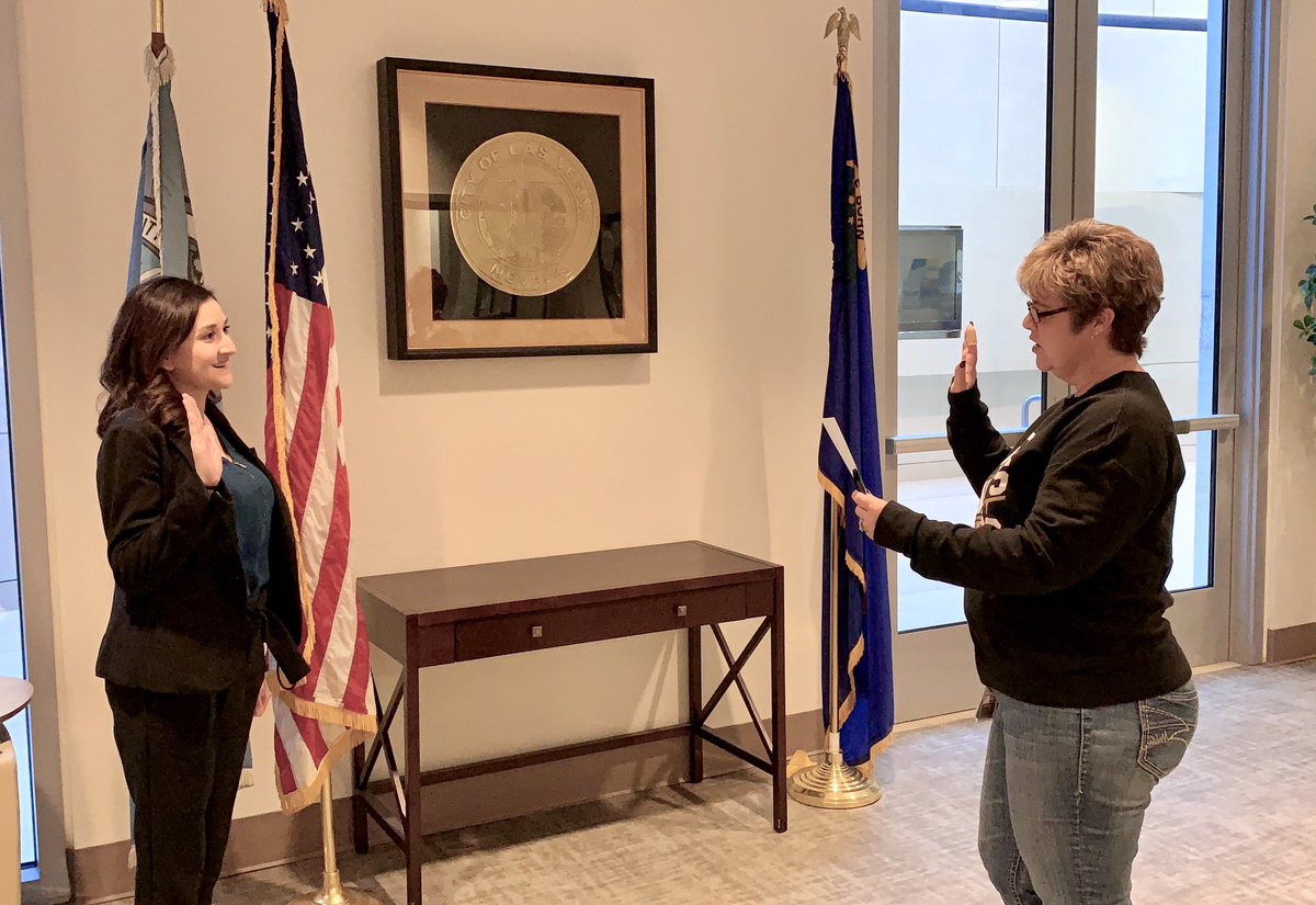 VictoriaDseaman's tweet photo. I’m happy to announce that my Special Assistant has been appointed and sworn-in to serve on the @CityOfLasVegas’s Youth Neighborhood Association Partnership Program for Ward 2. To learn more about this program please visit: https://t.co/5Ak4xsnU4D #YNAPP #Ward2 https://t.co/AfTiJrFUBj
