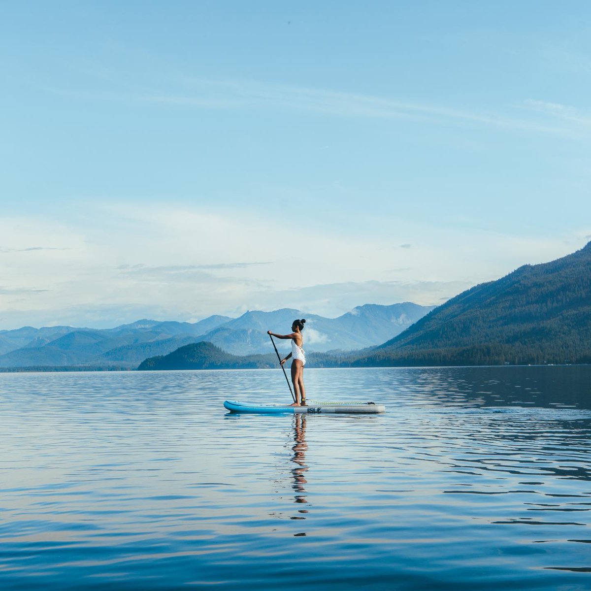 isleboards's tweet photo. 2020 is going to be magical. 🌊 Have an amazing last night of 2019, time to ring in the new year!
https://t.co/igiBs70YqK https://t.co/nz6Tbvrjdj