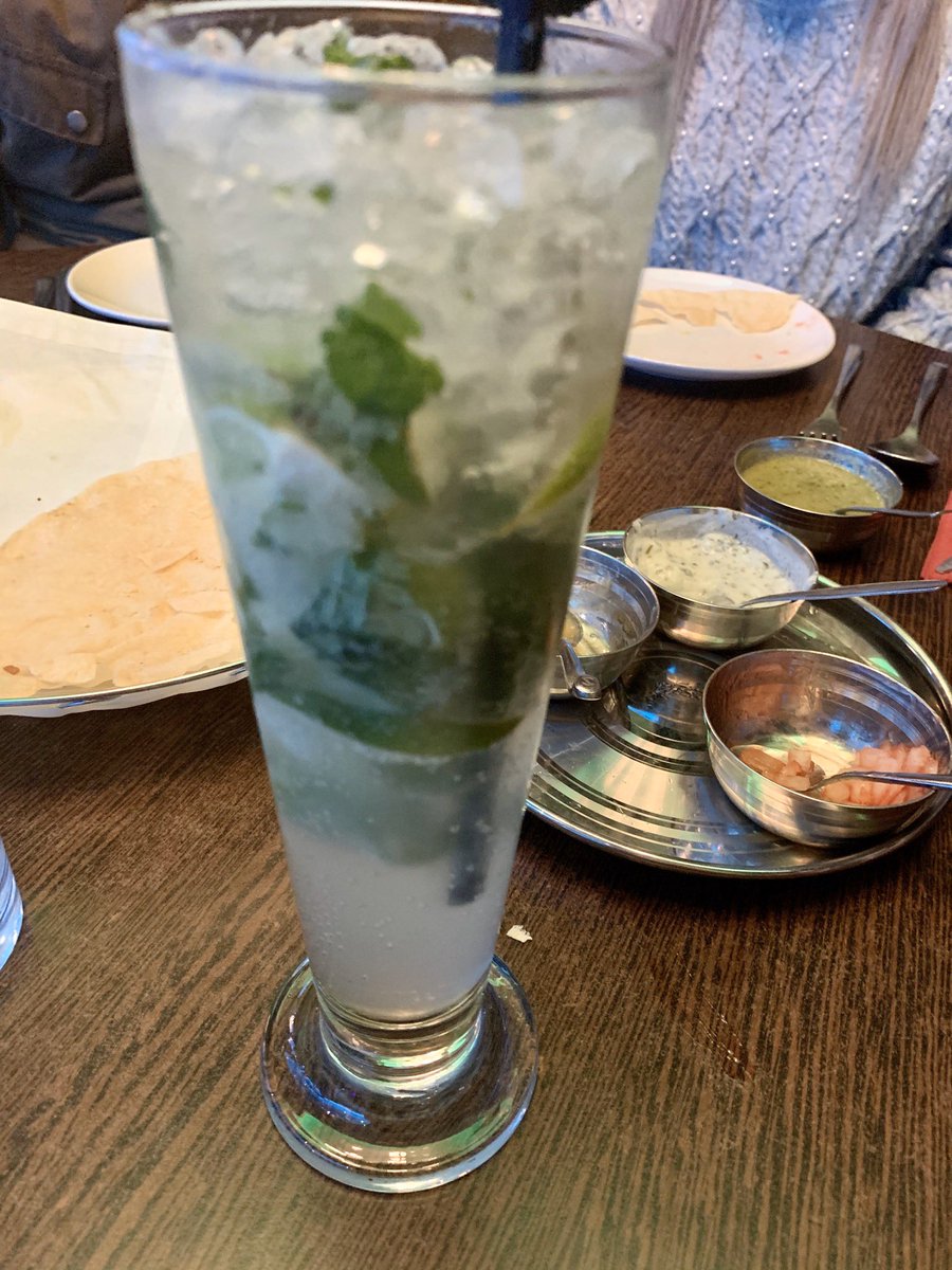 WasimMirUK's tweet photo. .@eastZeast #Whitefield #NewYearsEve2020 #FamilyMeal #MeatStarters #FamilyNaan #KarahiChicken #AndaKofta #SalmonGrill #Mocktail #MangoLassi #GoodFood #FriendlyService #8outof10 https://t.co/hs4ZEm3HvC