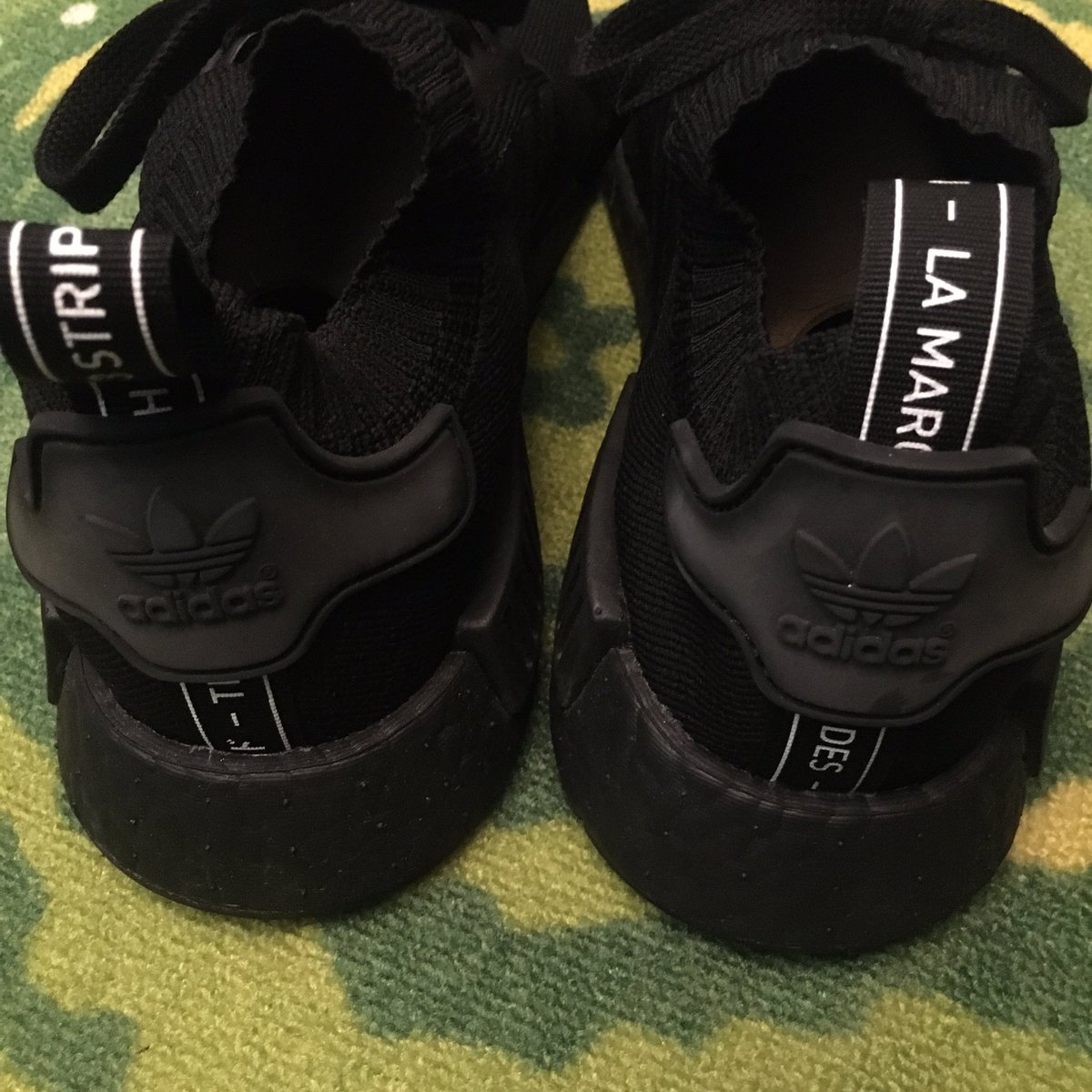 Jumpkickss's tweet photo. Sz 8. $75 shipped. Worn. DM Offers. @CopThese @Deadlaced @RetailTuesday @MicNice @sneakerchief23 #RetailTuesday https://t.co/9tv4kDV1PX