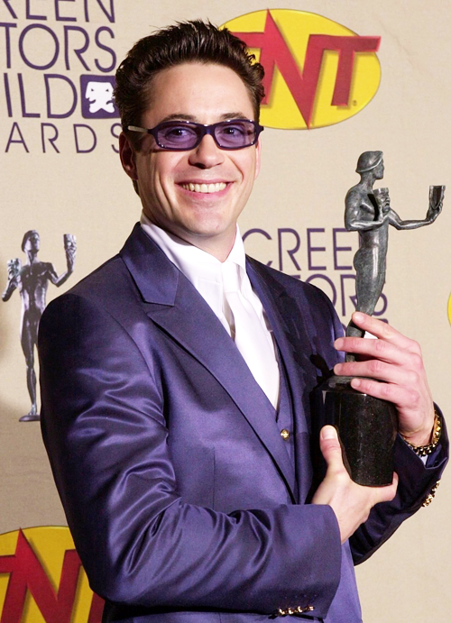 RDJ_SoPerfect's tweet photo. #RobertDowneyJr year 2001 💥 https://t.co/X0Awg0pIIR
