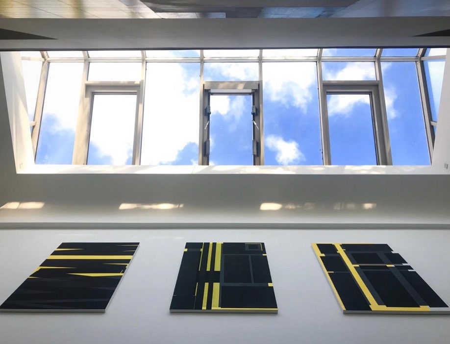 KirstyJKerr's tweet photo. @thebeehiveldn @cultureand_ @ExploreWellcome @LdnMetArchives @greenlensstudio @StPatsStudios @huskcoffee @ShoreditchChurc @HeritageFundUK Highlights of 2019...

5) Working with the wonderful artists @safestudionow, especially on the #curation of the #UrbanRuralExchange exhibition by @kbwoodnews and @jamesaldridge4, which was installed in the studios’ beautiful #SkyGallery space.

#ArtistCurator #ContemporaryArt https://t.co/6cJIvIbtzA
