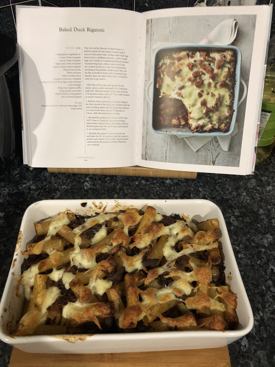 bop2thebeat's tweet photo. @simonrim amazing duck rigatoni from my new @SundayBrunchC4 recipe book #HappyHogmanay https://t.co/7FBOW3RMbZ
