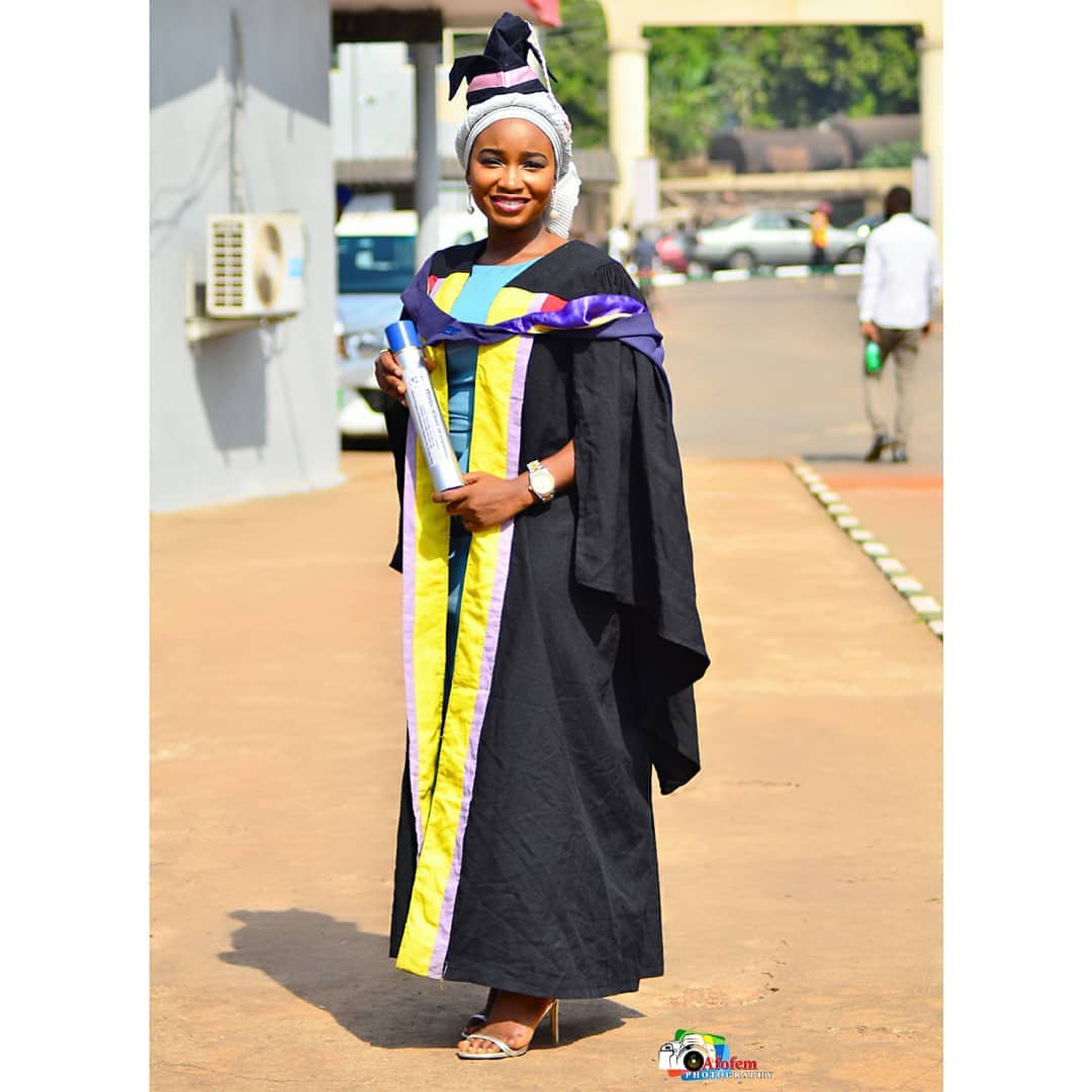 SituFatimo's tweet photo. Alhamdulilah convocation was done this month
Graduate of Federal School of surveying Oyo...
#decemberpost https://t.co/yW1Fojra8g