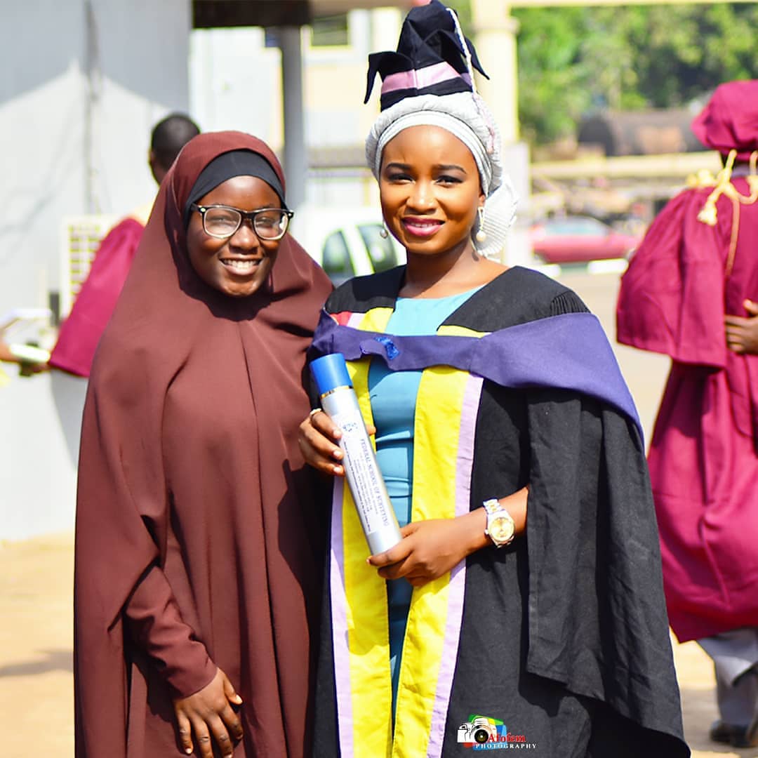 SituFatimo's tweet photo. Alhamdulilah convocation was done this month
Graduate of Federal School of surveying Oyo...
#decemberpost https://t.co/yW1Fojra8g