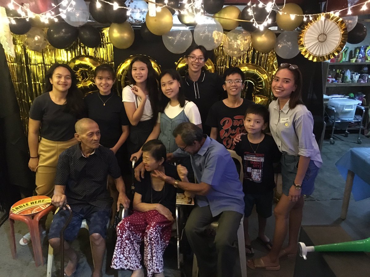 nanaguinevere's tweet photo. Happy New Year! ❤️❤️ #PytSquad https://t.co/fgQnMCdiSI