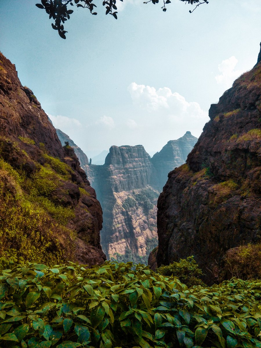 spreadingsmilee's tweet photo. @colorosglobal #RecapMy2019 this trekking trip :)
Shot using Oppo F3 plus! https://t.co/mh80oW812x