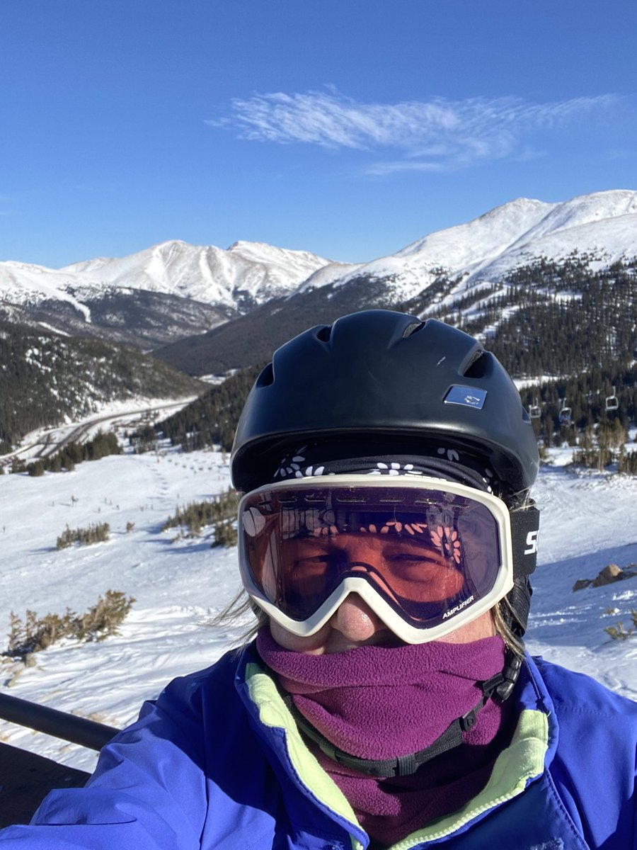 ellis_ellisc's tweet photo. Saying goodbye to a fantastic 2019 on a sunny ski slope!  Travel:  Europe (3 times), Belize (twice), San Juan, New Orleans, skiing and camping in Colorado, and my first Caribbean Cruise.  Best of all: my first grandchild!!!!! https://t.co/iVPUzuV7kq