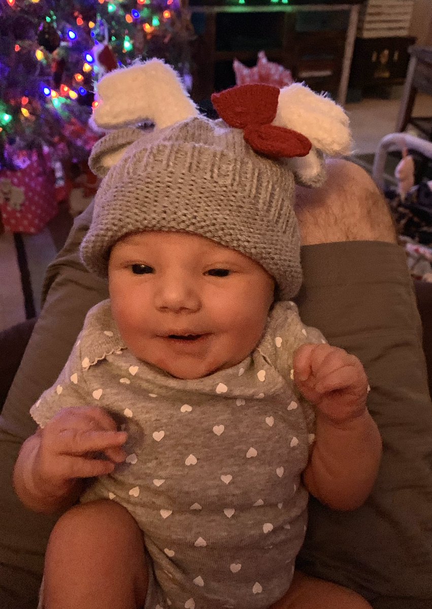 ellis_ellisc's tweet photo. My sweet angel and best Christmas present ever:  Gracie Elizabeth Gray https://t.co/1hvjX53KkK