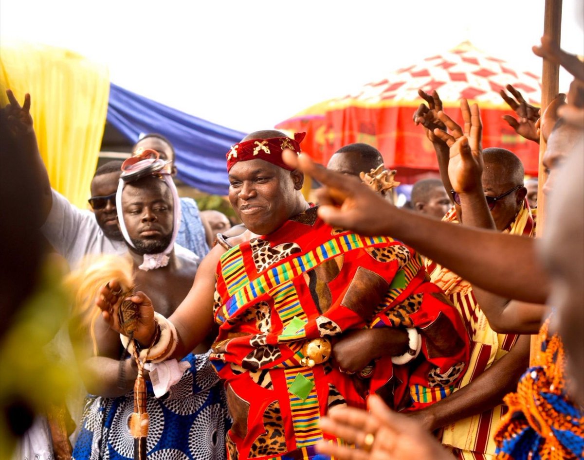 Akwamuhene's tweet photo. I love you, am proud of you and I  am filled daily with gratitude to have you as my compatriots and family.

Happy New Year.

Odeneho Kwafo Akoto III https://t.co/3nnyzqhpKW