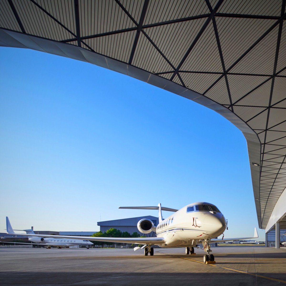 New Year, new adventures… where 
will the skies take you in 2020? 
Happy New Year from the team at 
Melbourne Jet Base. 
#fboexperience #fbo #privateaviation 
#jetbase #privatejet 
#businessaviation #melbourne