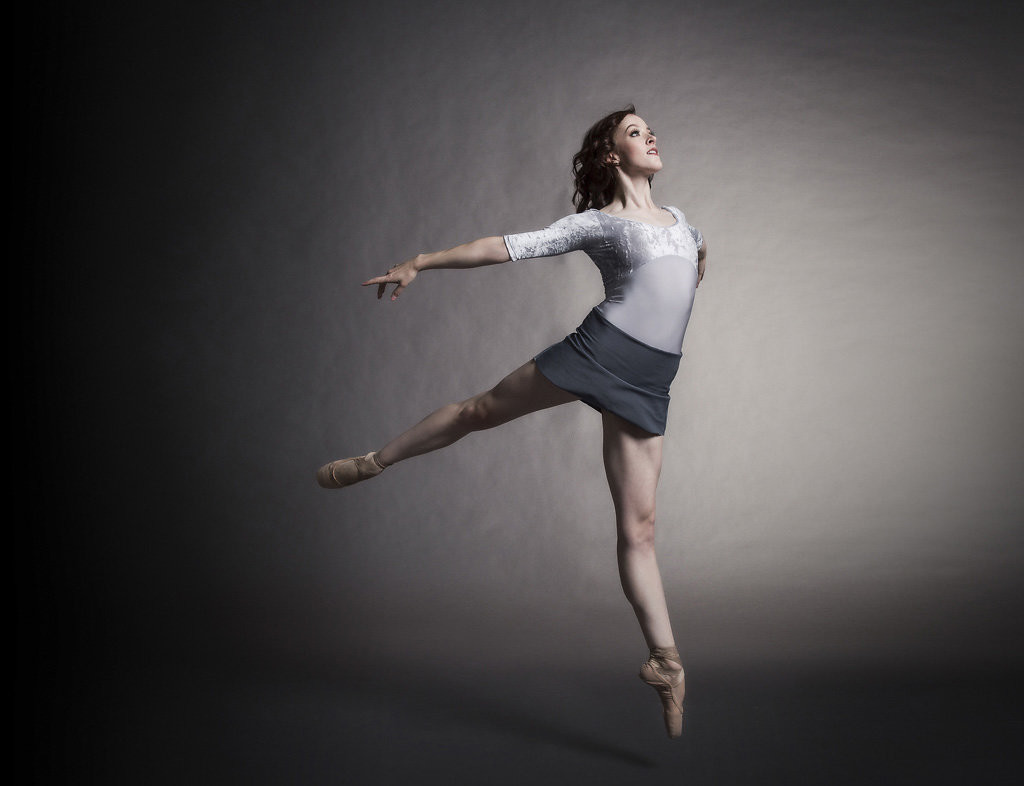 albertaballet's tweet photo. Join the renowned Alberta Ballet for the 20-21 season. Open auditions are taking place Jan. 12 in Toronto, Jan. 19 in Vancouver, and Feb. 29 in New York. Register now at https://t.co/syf518zRdD
#ballet #auditions #professionaldancer https://t.co/j1QfMDQ3qU
