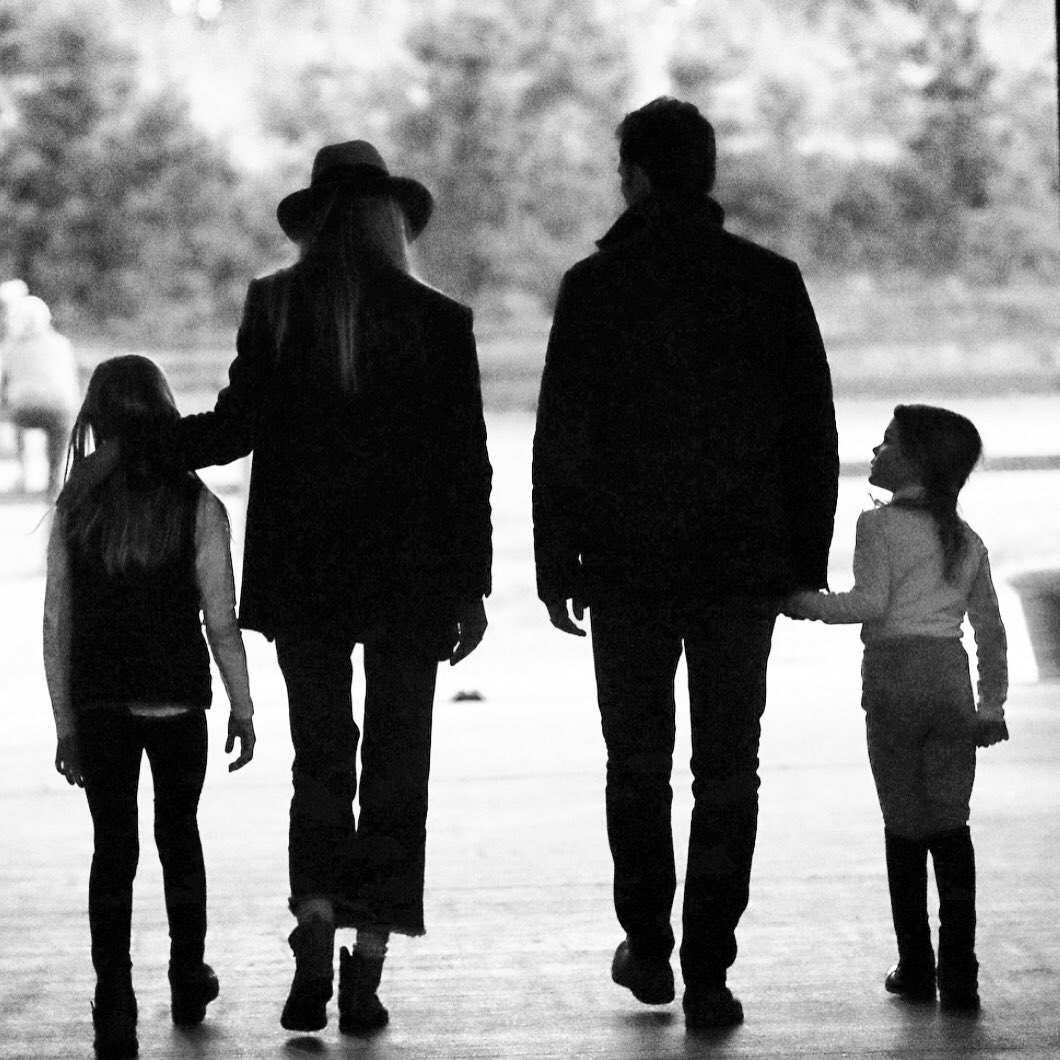 JimmieJohnson's tweet image. 2019 was a big year for the Johnsons. Looking forward to what 2020 brings us.