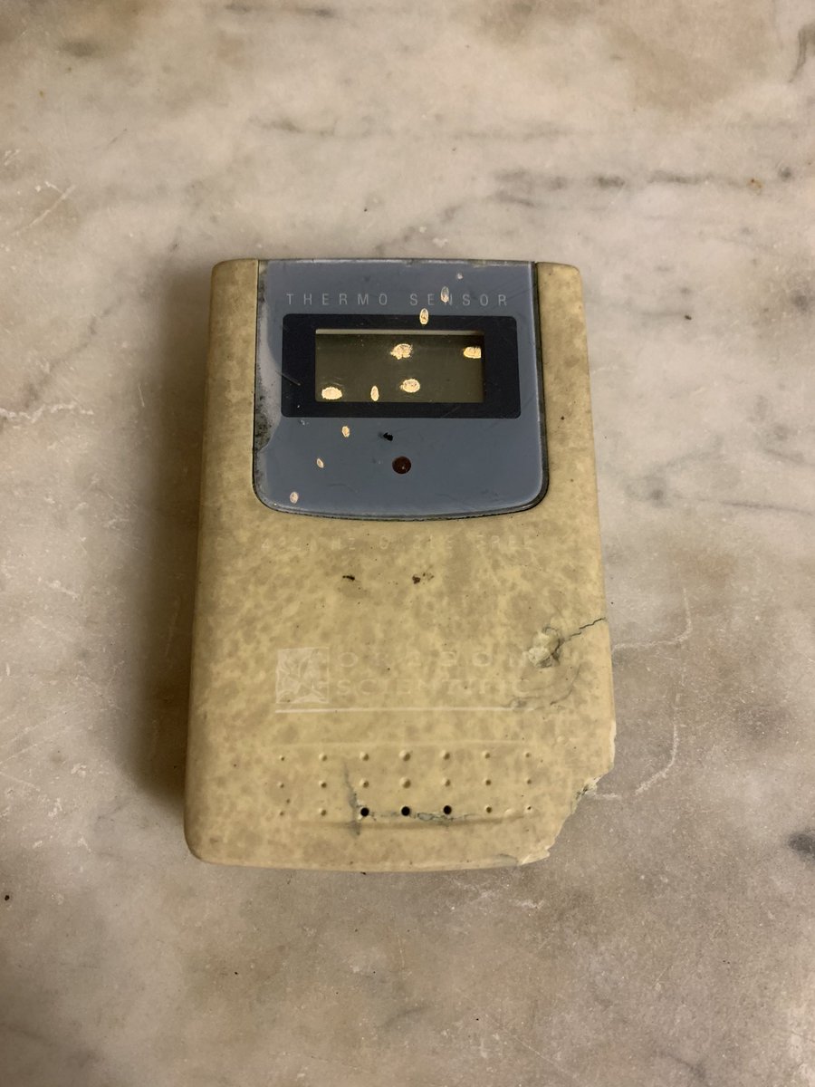 davi326's tweet photo. Well that’s been a good run for this @os_uk @oscientific weather station sensor! Despite 20 years of #UK #weather and the attention of a #Labrador puppy it kept working. https://t.co/H5SBXcGwXP