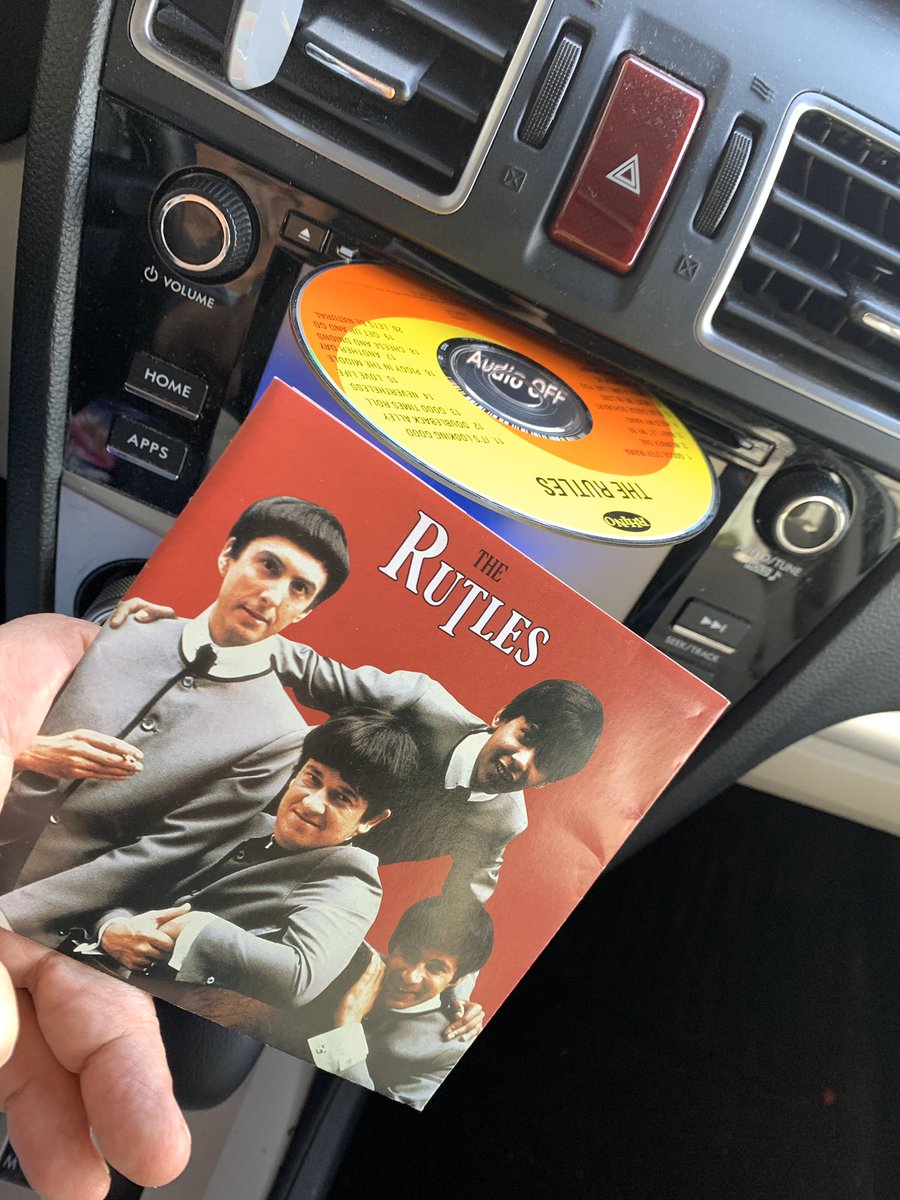 Smotroff's tweet photo. Musiic for year end errands, still thinking anout Neil Innes (RIP).#NeilInnes #RIPNeilInnes @NeilInnes https://t.co/3oTsyLjAan