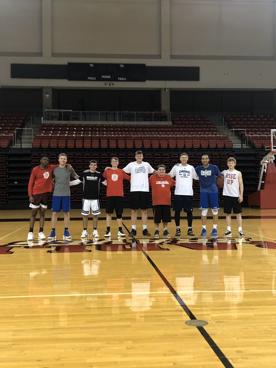 Drake Managers tweet media