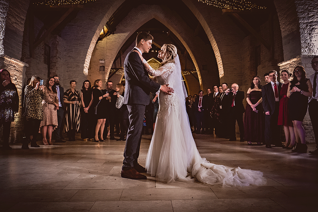 bobinbritain's tweet photo. Happy New Year everyone! @TitheBarnHants  #wedding #weddingideas #firstdance #hampshirebride #weddingphotographer #weddingphoto #weddingdetails #weddinginspiration #reportageweddingphotography #hampshireweddingphotographer #tithebarn #tithebarnwedding #quintessentiallyHampshire https://t.co/duO09y3JaW