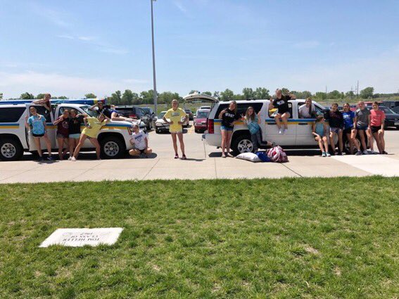 KHSGirlsTFXC's tweet photo. The 2010s were great for the Bearcats! 1 State 🏆, 2 State Runners-Up, 7 Top 10 state finishes, 7🥇, 8🥈, 17🥉, 63🏅, 5 district titles, 7 conference titles, 29 invitational titles, and 8 school records. Proud of the work from our athletes and support from our parents and fans! https://t.co/hGY1zQso7K