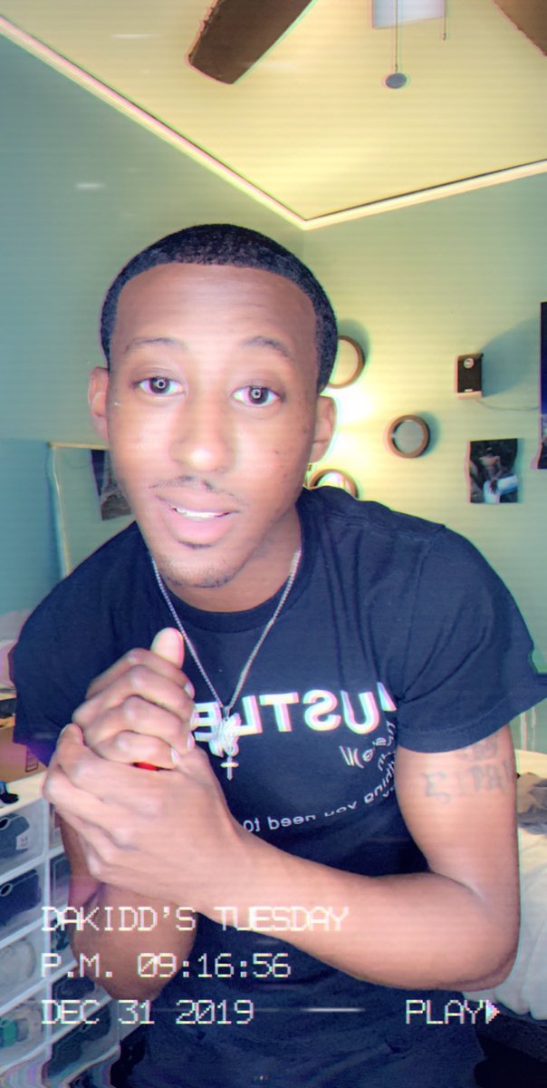IAmDaKiddTonio's tweet photo. https://t.co/M6nYiSXjw6