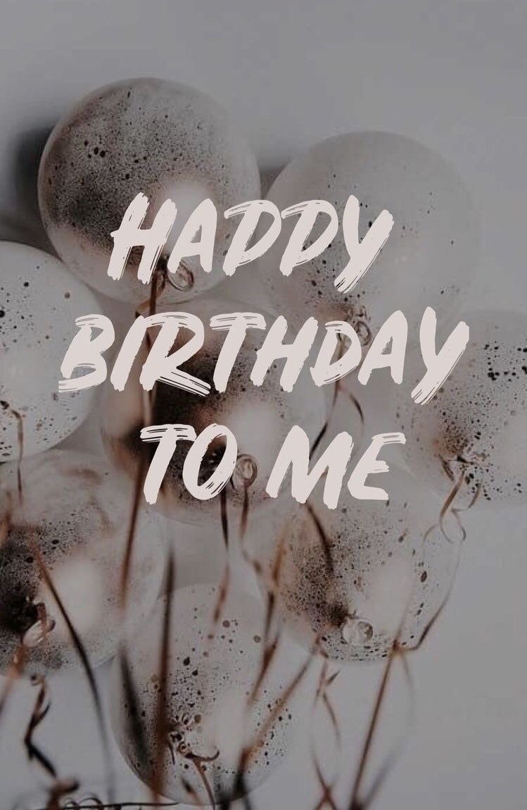 Siya_Maloka_'s tweet photo. 01:01:2020 🎂🎁🎉🎊 🍾

#SiyasM ®️ https://t.co/Ej61YtF0D1