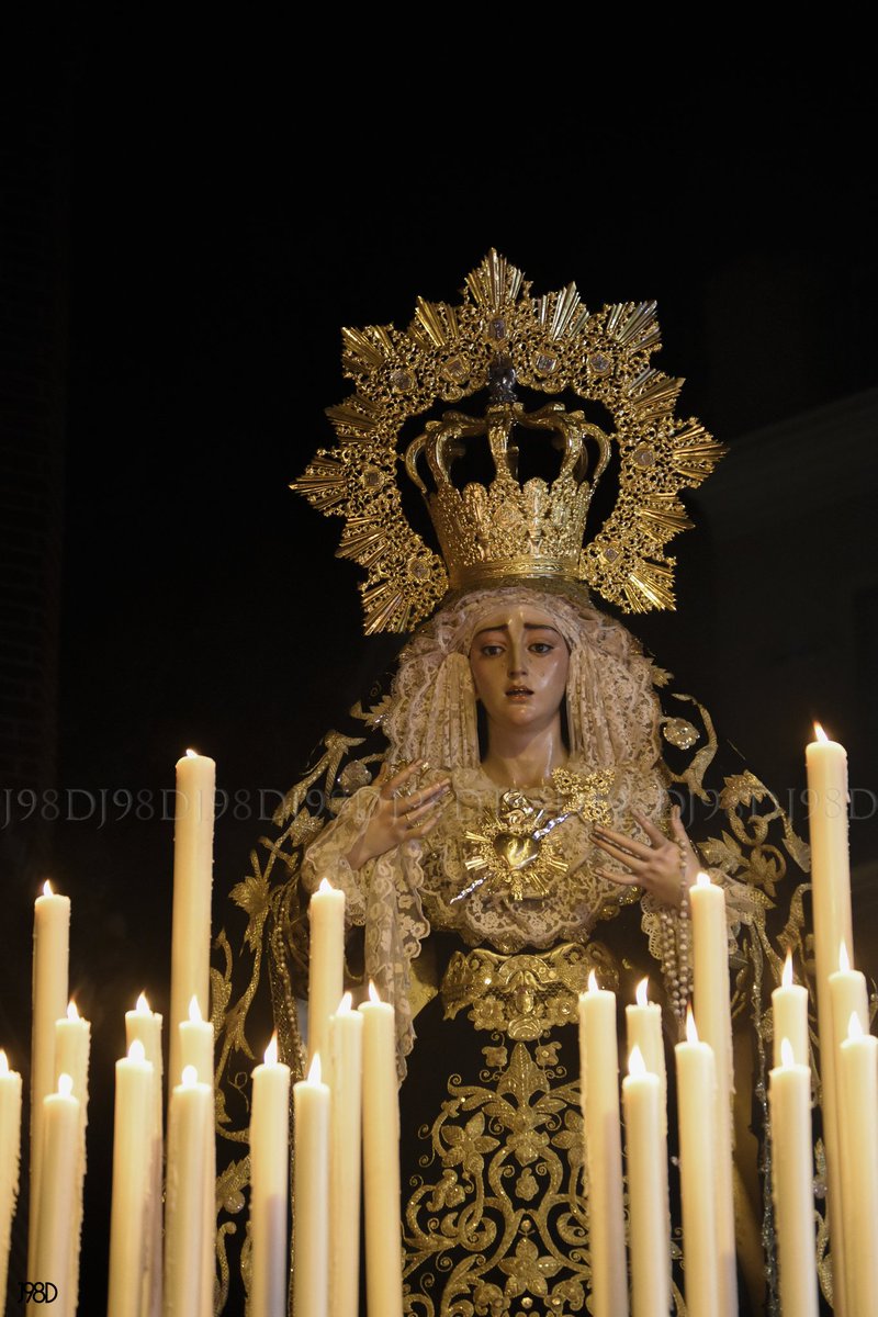 javierdiaz_ss's tweet photo. Octubre, mes en el que se celebró la extraordinaria de #325humildad @HdadHumildad y el rosario vespertino de carácter extraordinario de Traspaso y Soledad @correonistas https://t.co/7yGuoaITUd