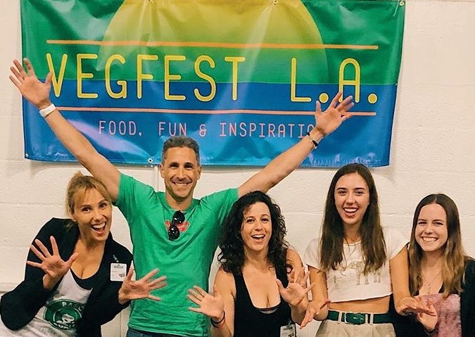 We need your help! Come volunteer with us and help make the 2020 festival a great event for everyone! Volunteer sign up: vegfestla.org/volunteer/