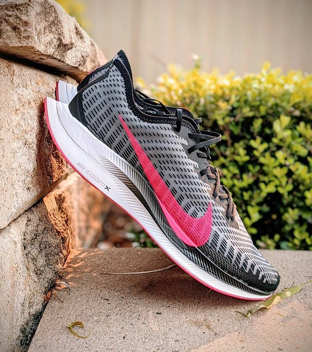 hendyo's tweet image. New year, new kicks. Pink is the new black. Can't wait to break the first kilometres in 2020 with these. Happy new year everyone!!
.
.
.
.
.
#nike #nikenextpercent #nikezoomx #nextpercent #nikerunning #nofunstandingstill #igersrunning #justdoit #2020 #ne… ift.tt/2rOCP3O